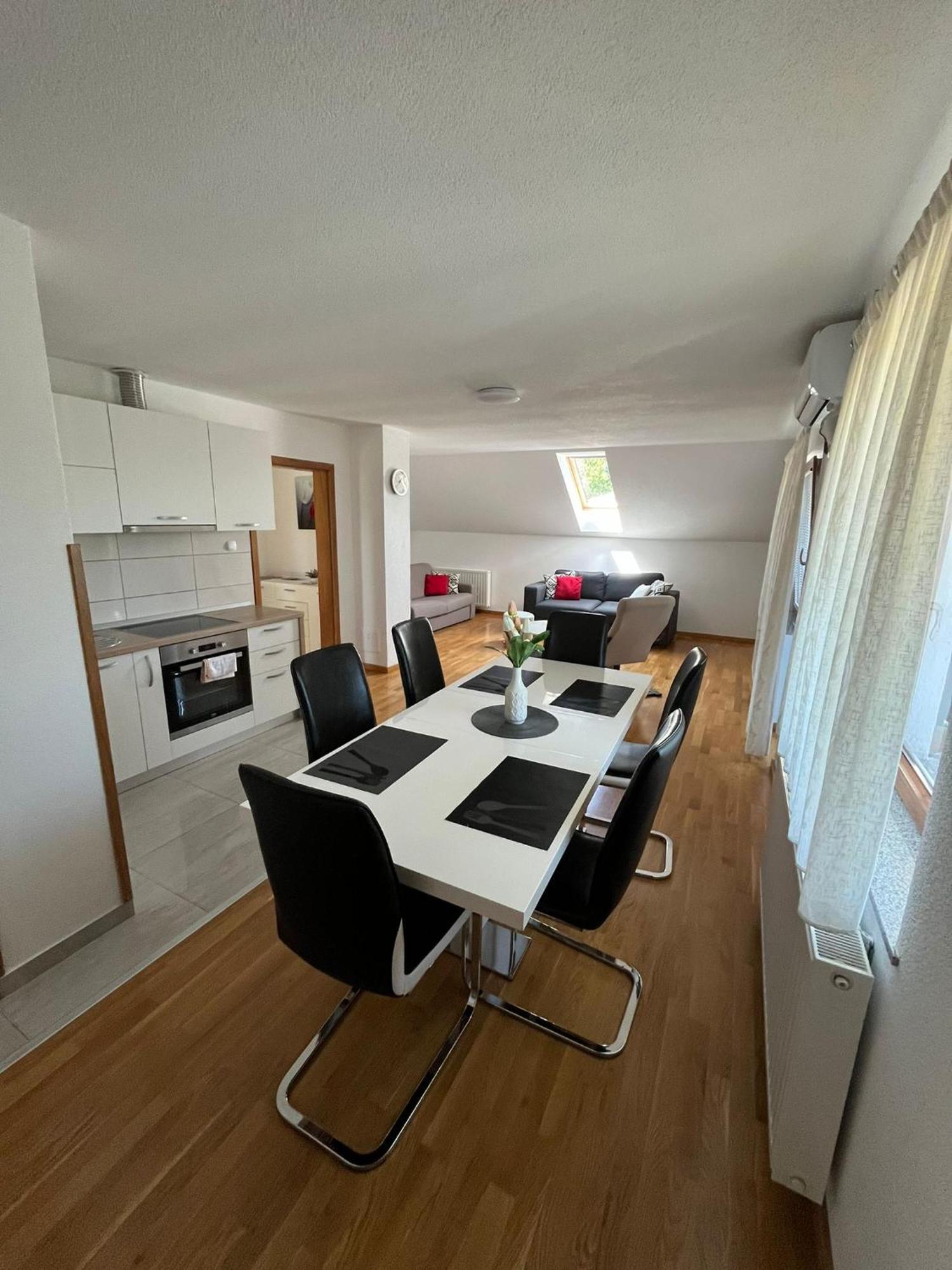 Apartment Lena Gornji Vaganac Esterno foto