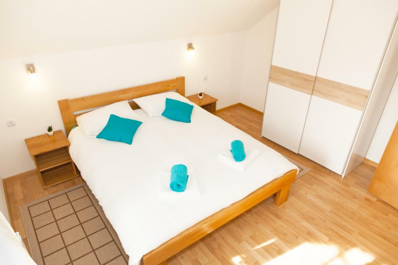 Apartment Lena Gornji Vaganac Esterno foto